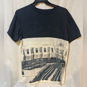 Men’s American Eagle TShirt